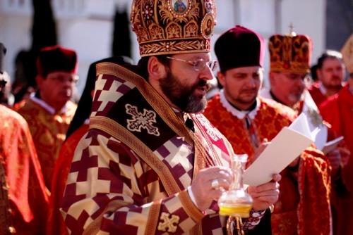 Архиєреї УГКЦ провели в останню путь владику Юліана